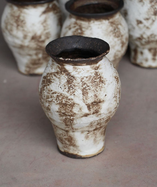 petit vase en céramique artisanale