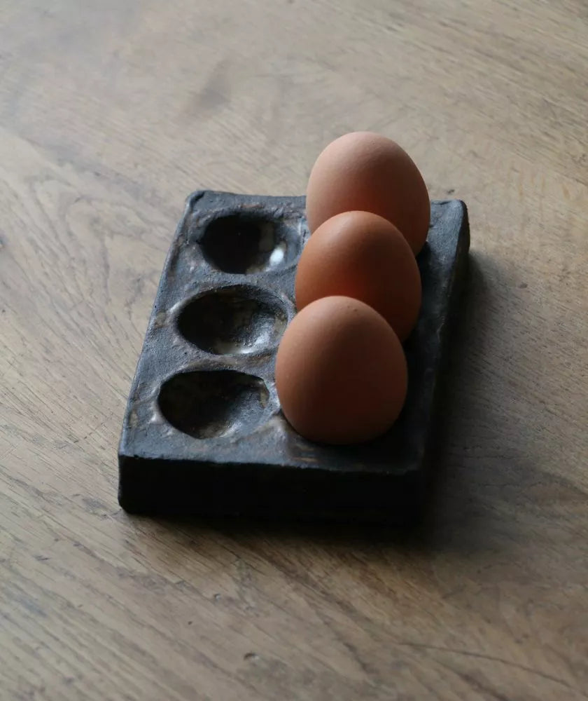 support à œufs en céramique artisanale